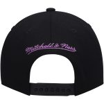 Official Los Angeles Lakers mens los angeles lakers mitchell  ness blackwhite hardwood classics wear away visor snapback hat | Lakers Shop
