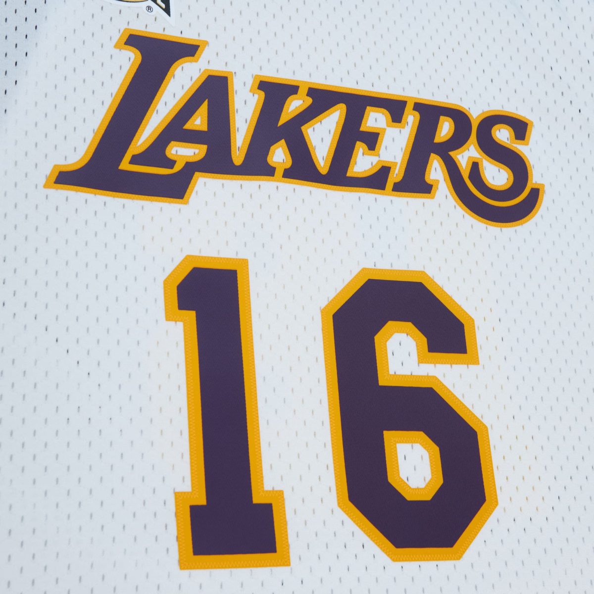 Official Los Angeles Lakers unisex los angeles lakers pau gasol mitchell  ness white hall of fame class of 2023 throwback swingman jersey | Lakers Shop